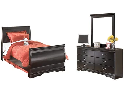 Huey Vineyard Twin Sleigh Bed with Mirroed Dresser and Nightstand