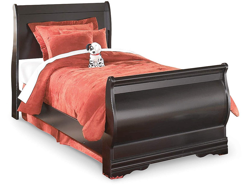 Huey Vineyard Twin Sleigh Bed and Nightstand - image 1