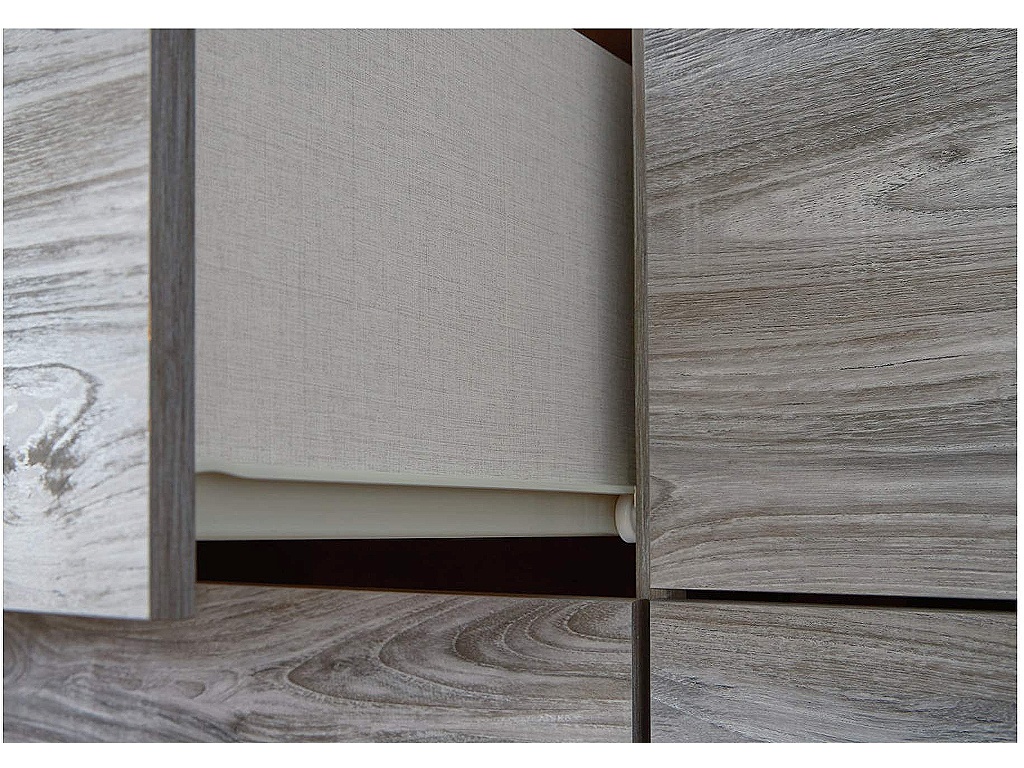 Bronyan Chest of Drawers - image 7