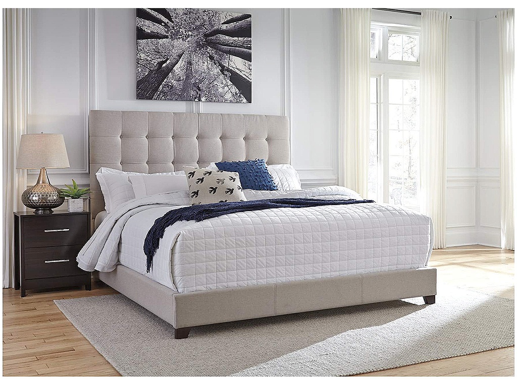 Dolante King Upholstered Bed - image 3