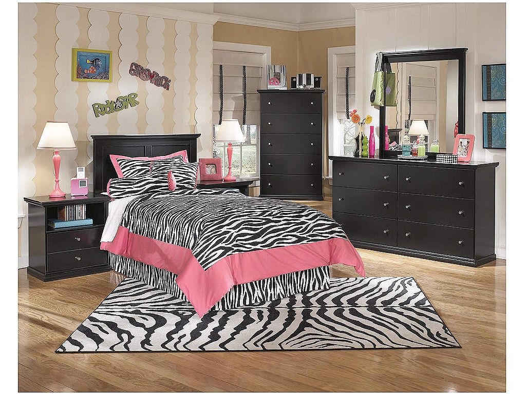 Maribel Dresser - image 10