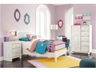 Paxberry Twin Panel Bed, Chest and Nightstand