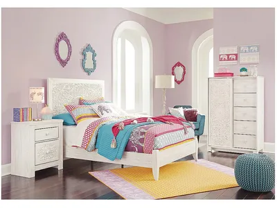 Paxberry Full Panel Bed, Chest and Nightstand