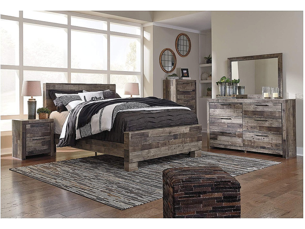 Derekson Queen Panel Bed - image 4