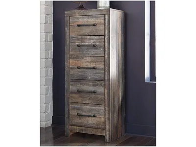 Drystan Narrow Chest