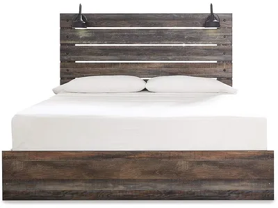 Drystan King Panel Bed and 2 Nightstands