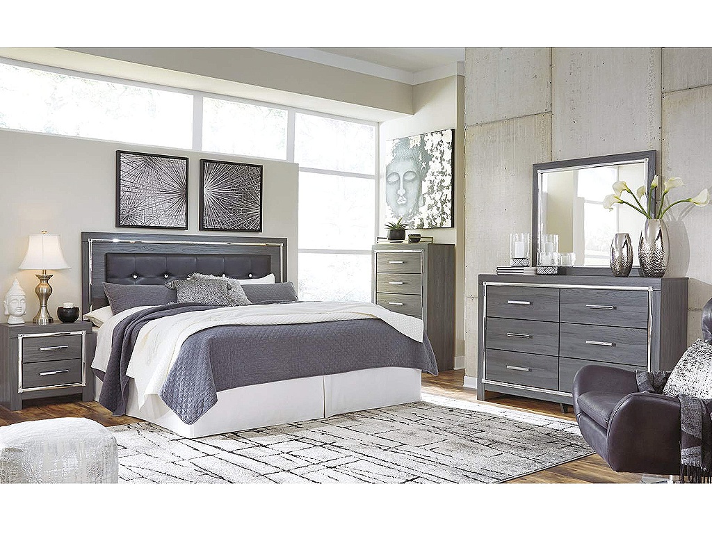 Lodanna King/Cal King Panel Headboard, Dresser and Nightstand - image 6