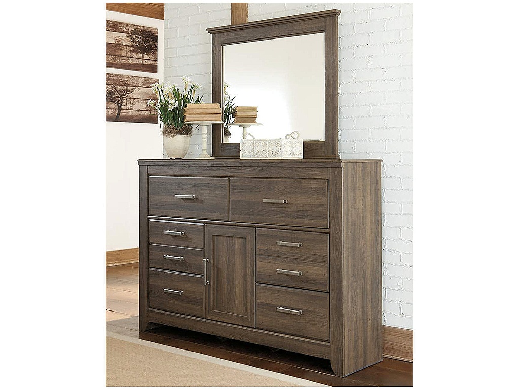 Dolante Queen Upholstered Bed, Dresser, Mirror and Nightstand - image 10