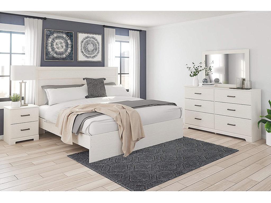 Stelsie King Panel Bed - image 4