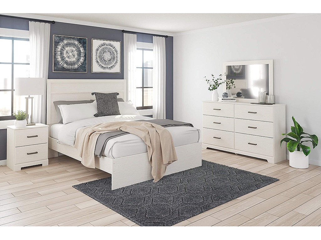 Stelsie Queen Panel Bed - image 4