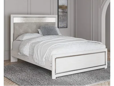 Altyra Queen Panel Bed