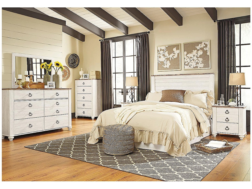 Willowton Queen Panel Headboard - image 6
