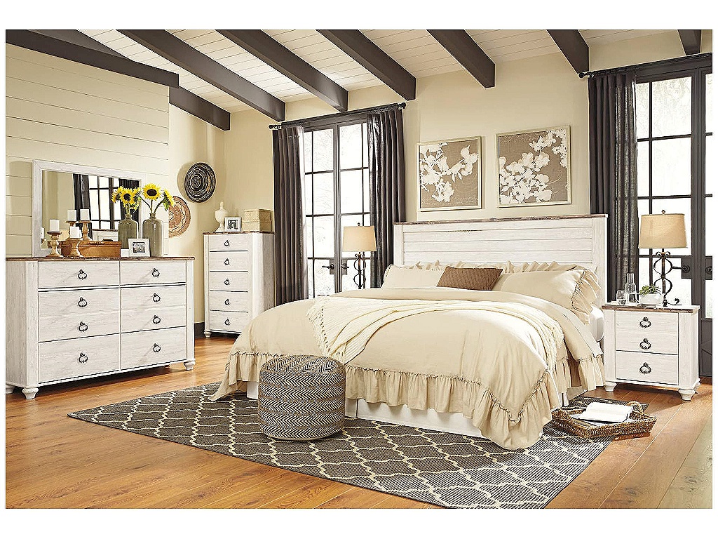 Willowton King/California King Panel Headboard - image 8