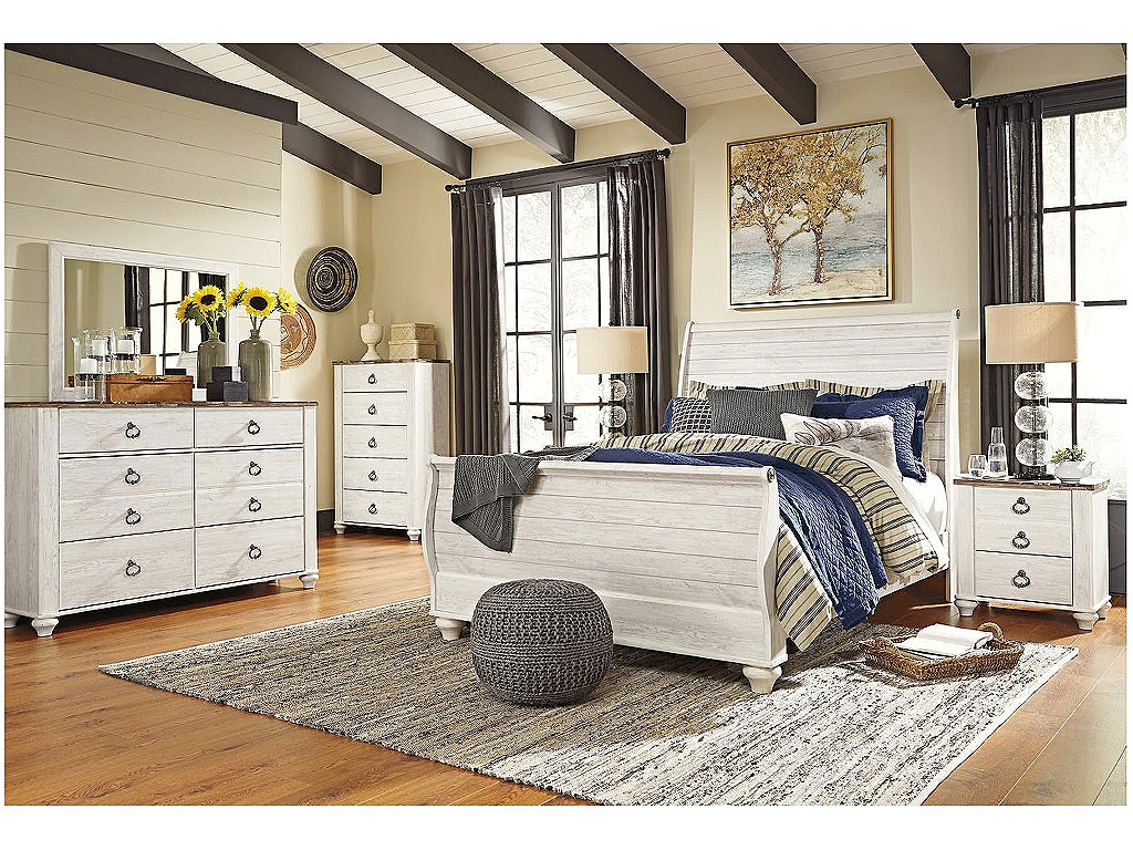 Willowton Queen Sleigh Bed, 2 Dressers, Mirror, Chest and 2 Nightstands - image 10