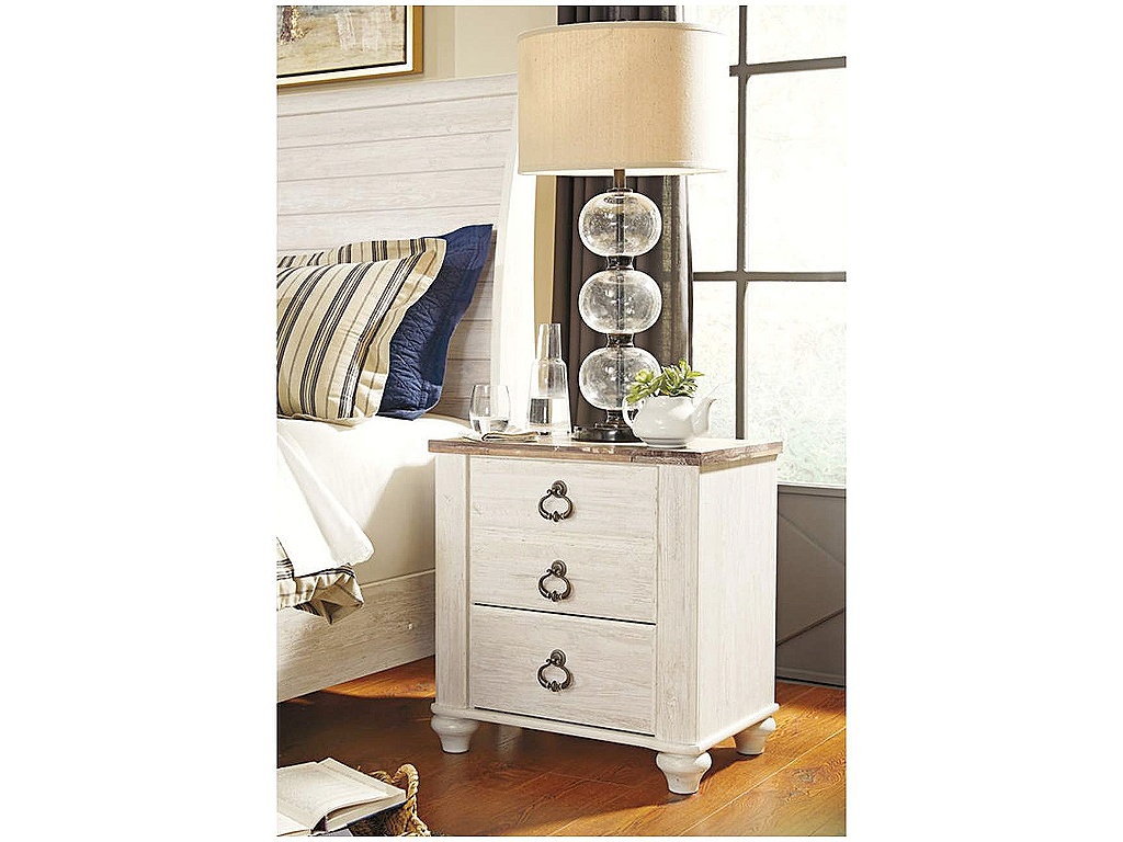 Willowton Queen Sleigh Bed, Dresser, Mirror, Chest and Nightstand - image 14
