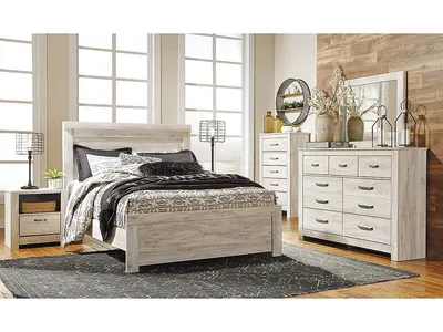 Bellaby Queen Panel Bed