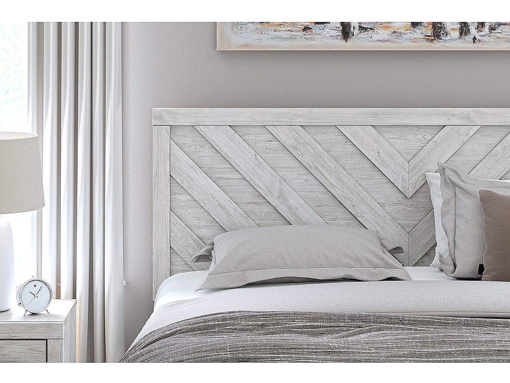 Cayboni King Panel Bed - image 8