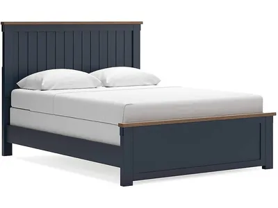 Landocken Queen Panel Bed