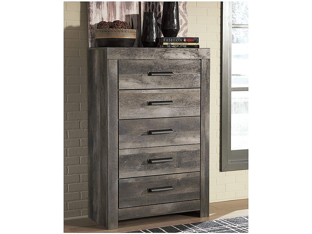 Wynnlow Chest of Drawers - image 1
