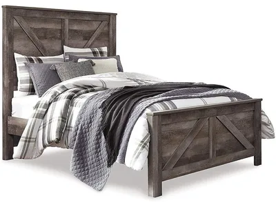 Wynnlow Queen Crossbuck Panel Bed, Chest and Nightstand