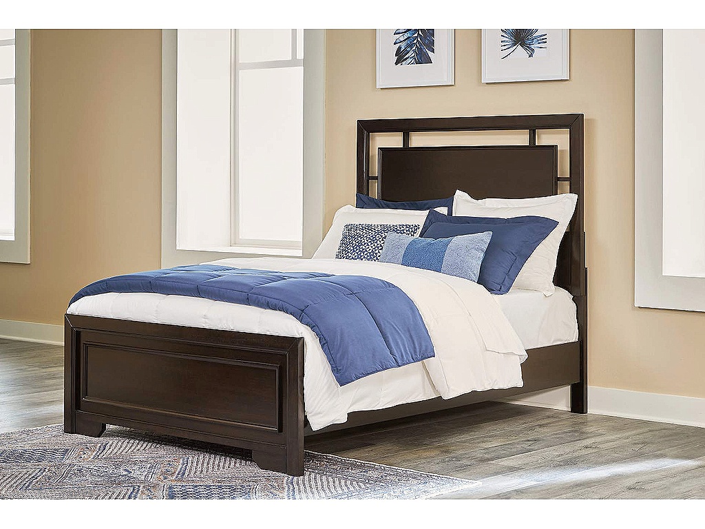 Covetown Full Panel Bed, Dresser and Mirror - image 17