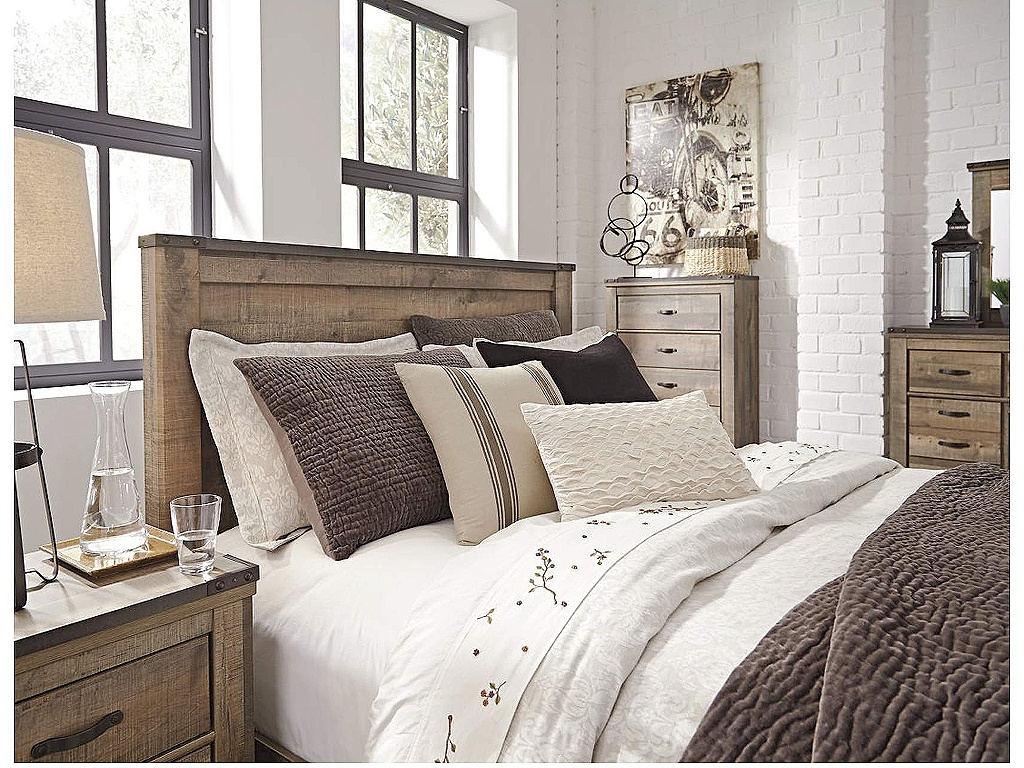 Trinell Queen Panel Headboard - image 2