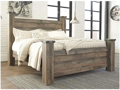 Trinell King Poster Bed
