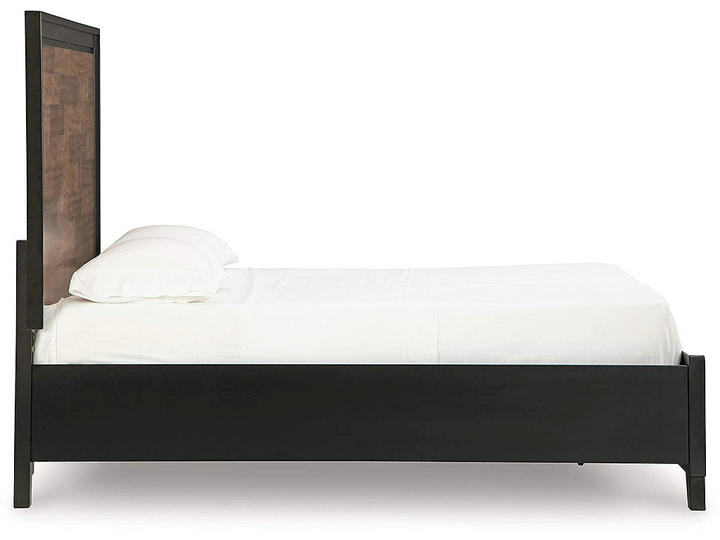 Kraeburn King Panel Storage Bed - image 5