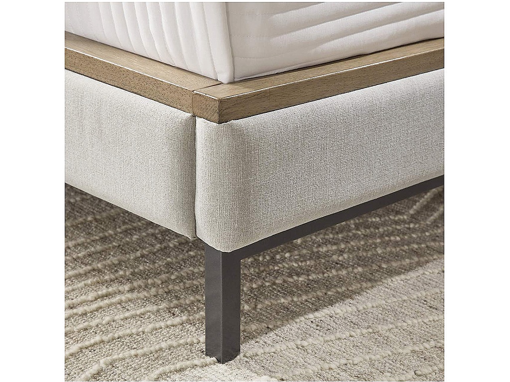 Tomtyn California King Upholstered Bed - image 6