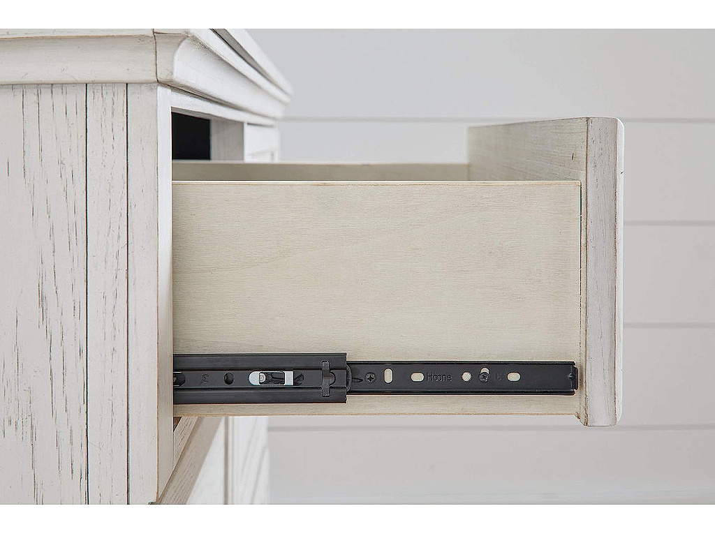 Robbinsdale Chest of Drawers - image 5
