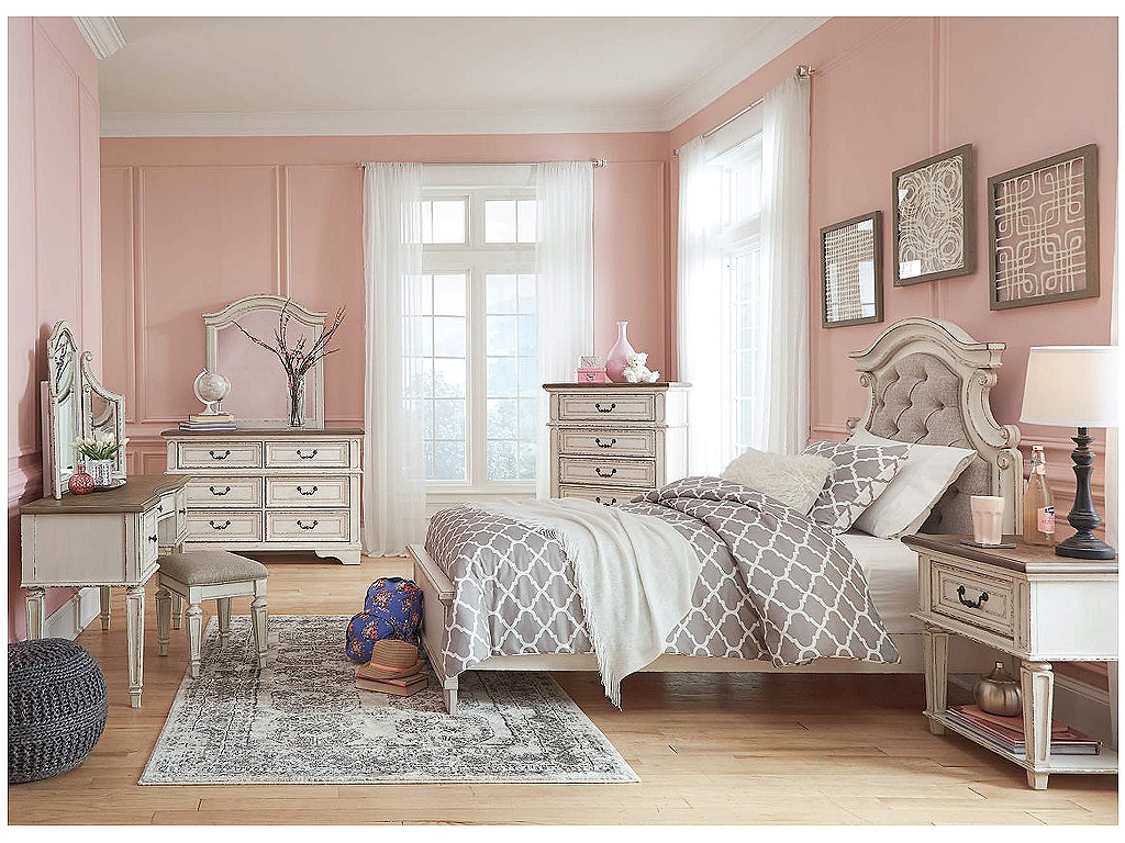 Realyn Twin Panel Bed - image 8