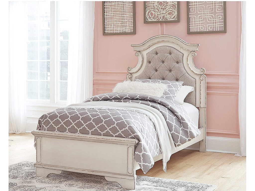 Realyn Twin Panel Bed - image 1