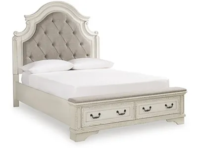 Realyn Queen Upholstered Bench Footboard