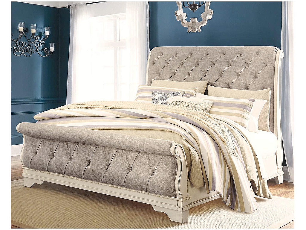 Realyn California King Sleigh Bed - image 1