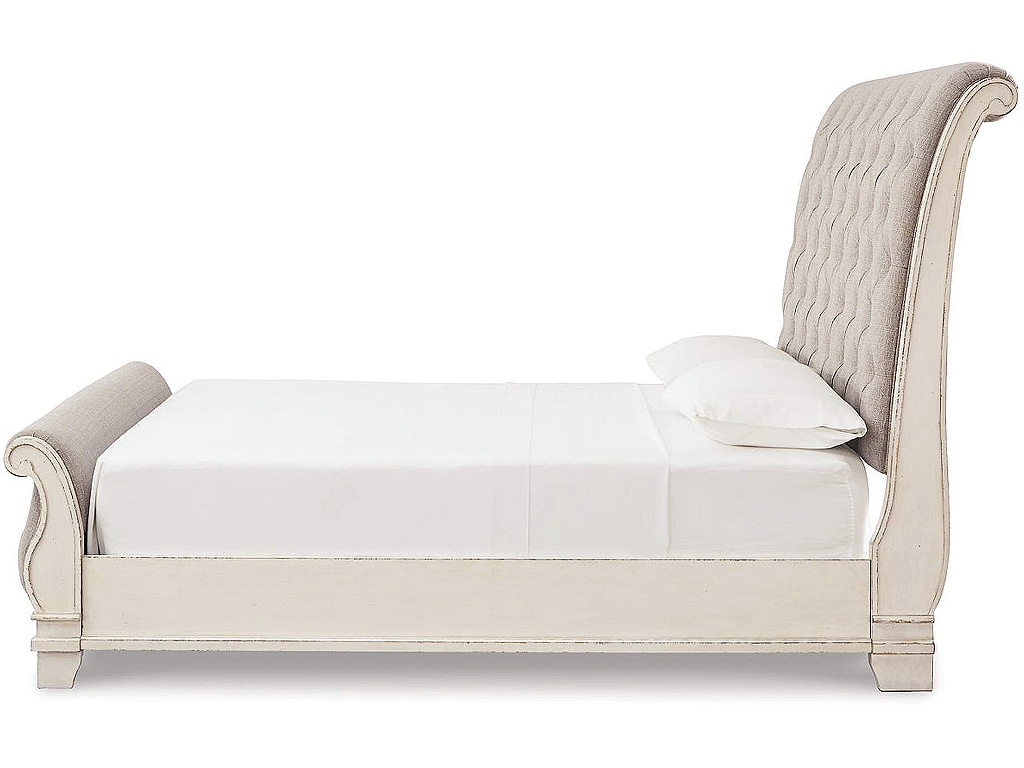 Realyn California King Sleigh Bed - image 4