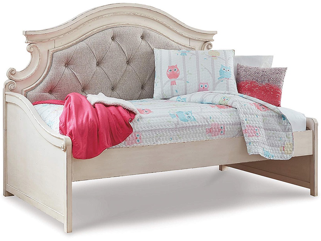 Realyn Twin Day Bed - image 2