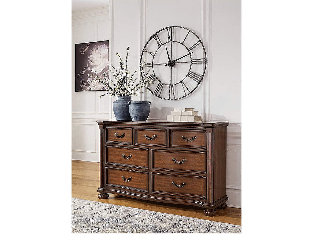 Lavinton Dresser - image 1