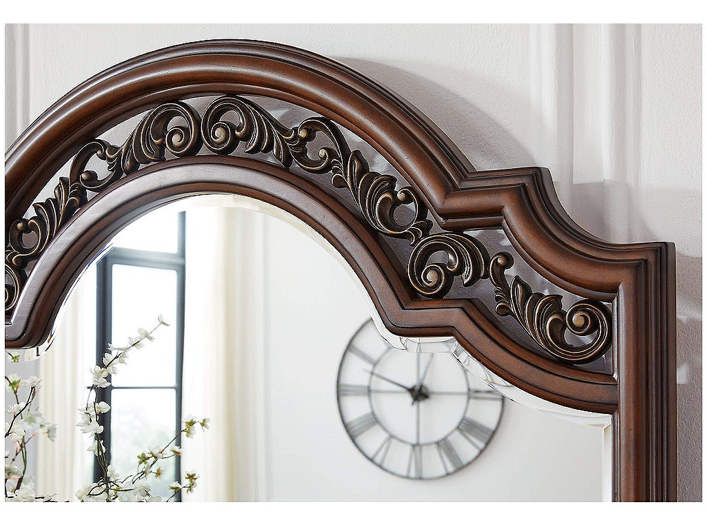 Lavinton Dresser and Mirror - image 2