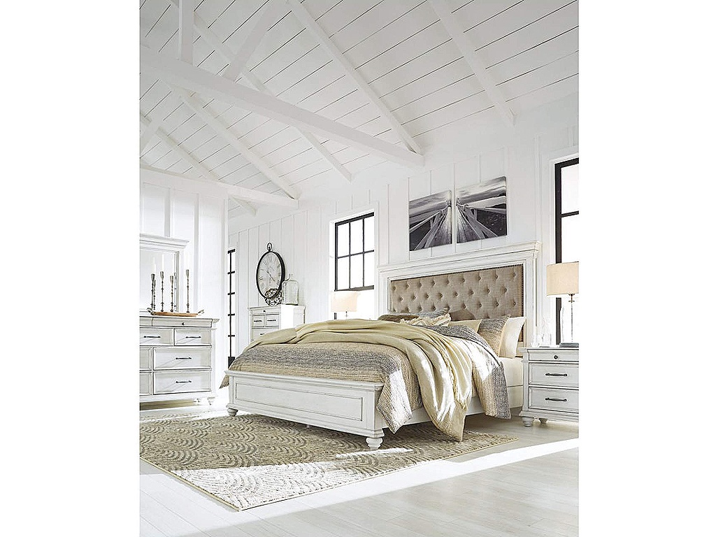 Kanwyn King Panel Bed - image 8