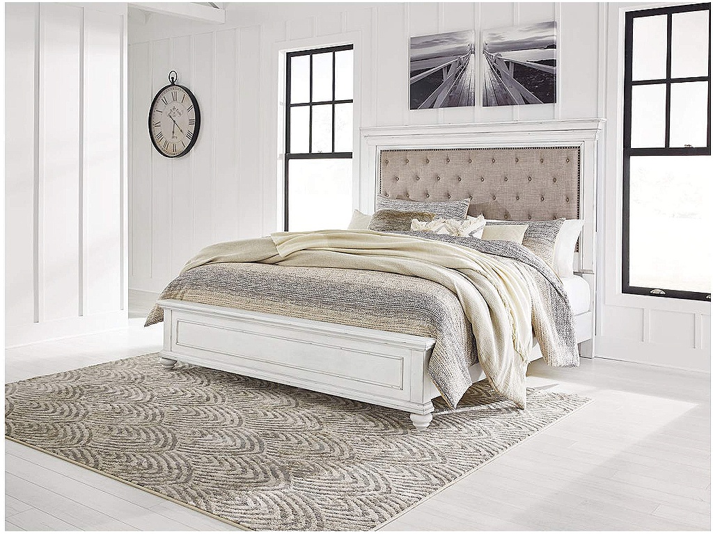 Kanwyn King Panel Bed - image 7
