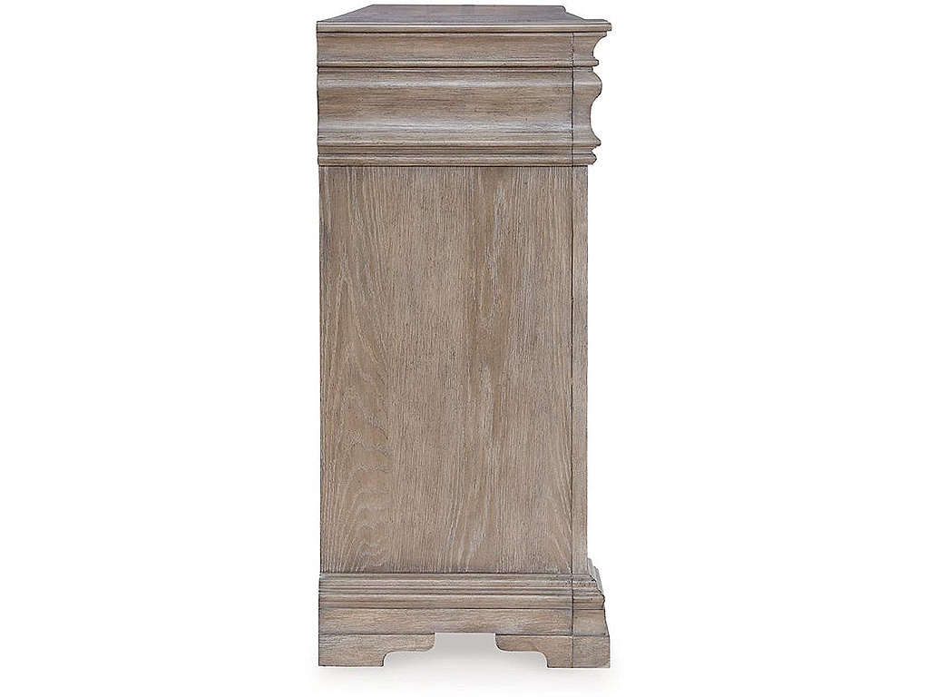 Blairhurst Dresser - image 4