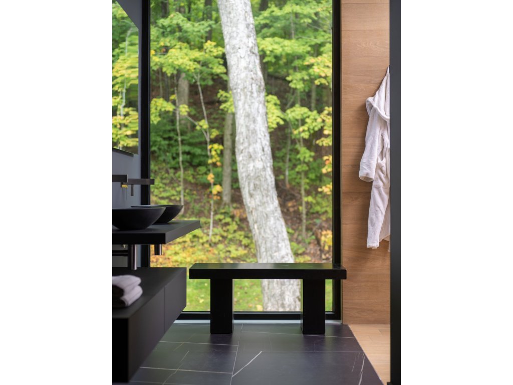 Bench 5054 - image 1