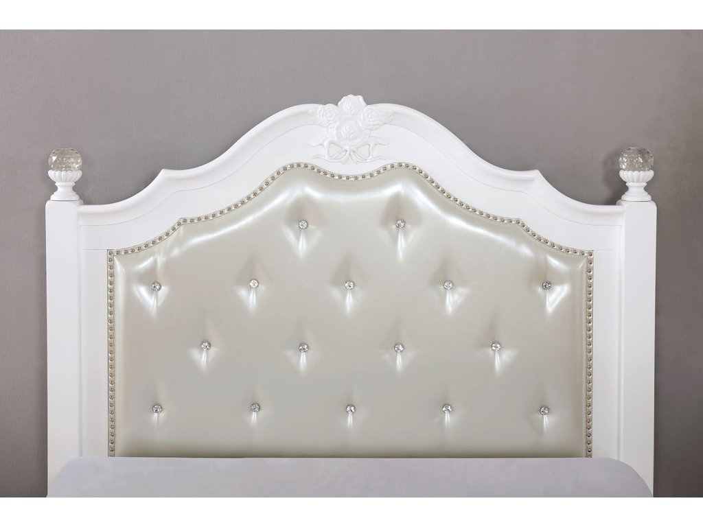 Full Bed - image 1