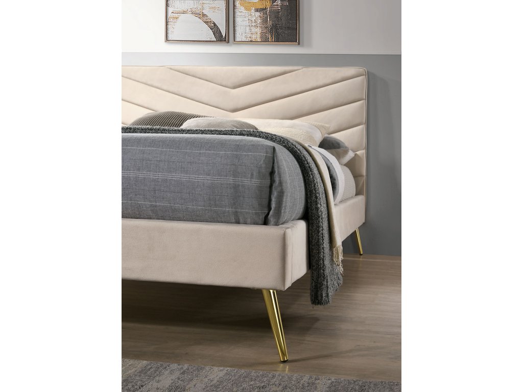 E.King Bed, Beige - image 1