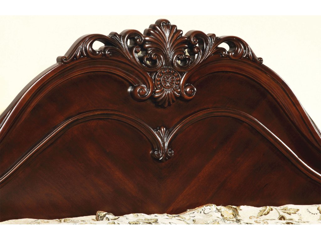 5 Pc. Queen Bedroom Set w/ Chest - image 1