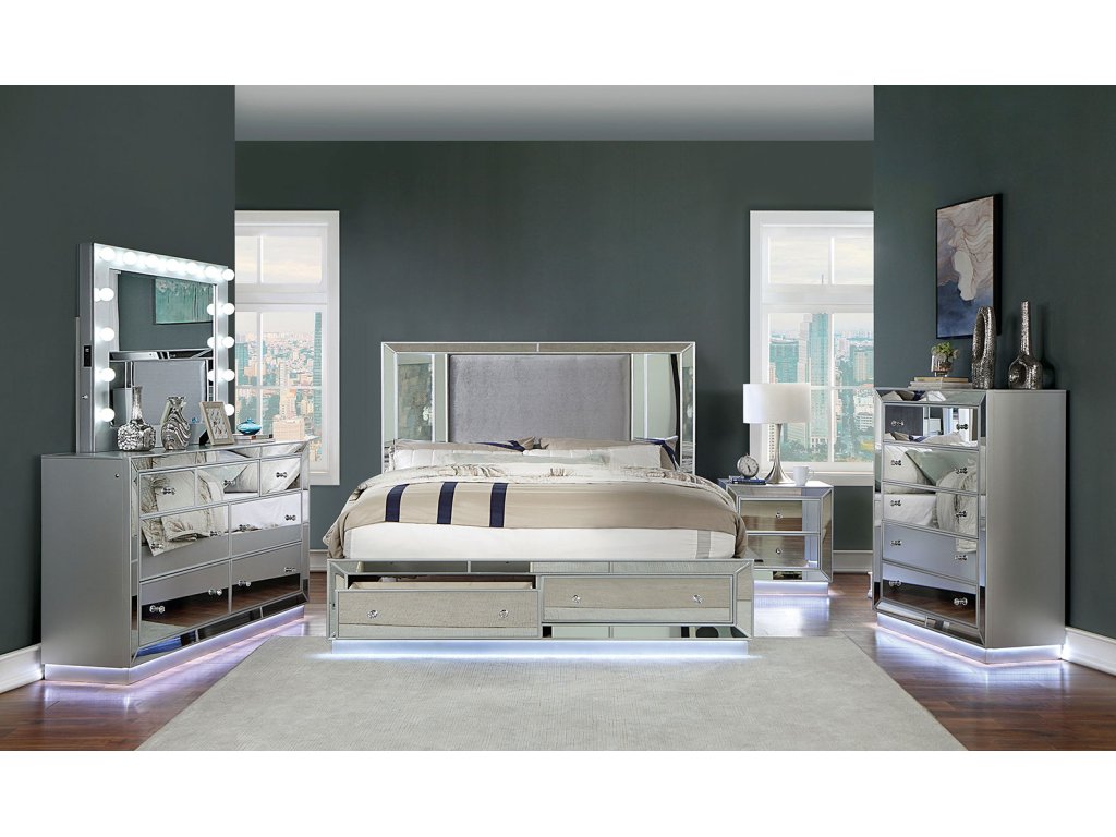 4 Pc. Queen Bedroom Set - main image
