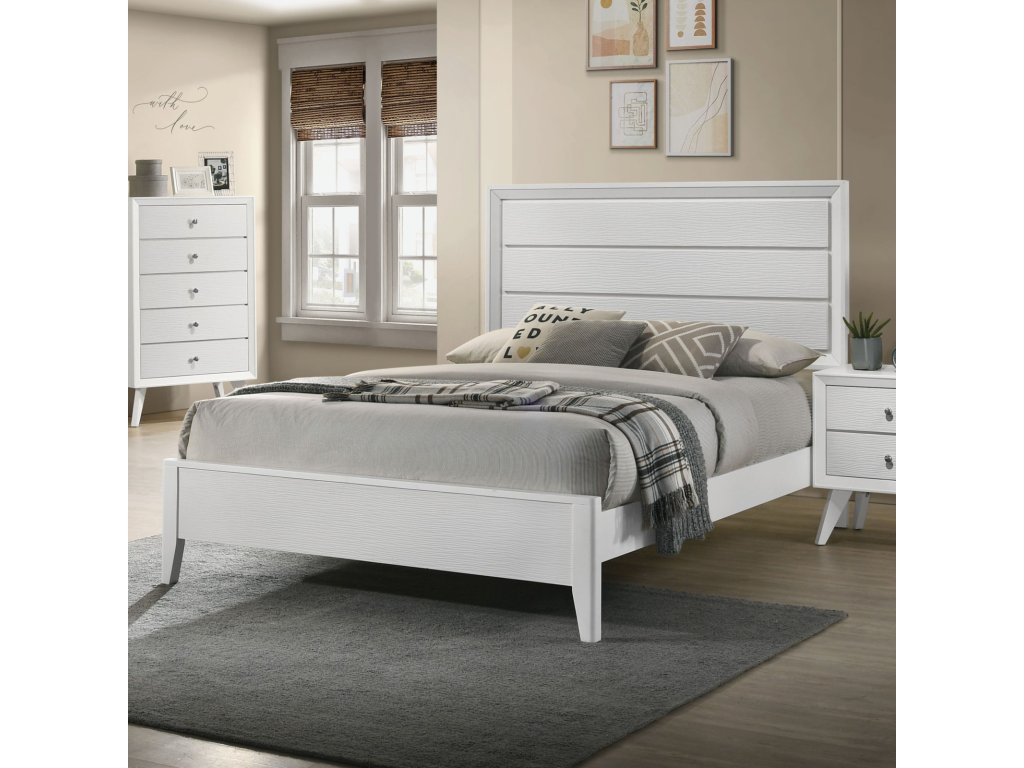 E.King Bed - main image