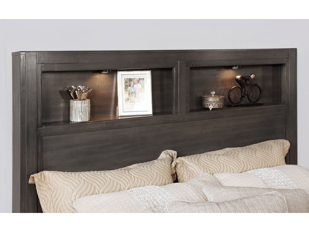 4 Pc. Queen Bedroom Set - image 1