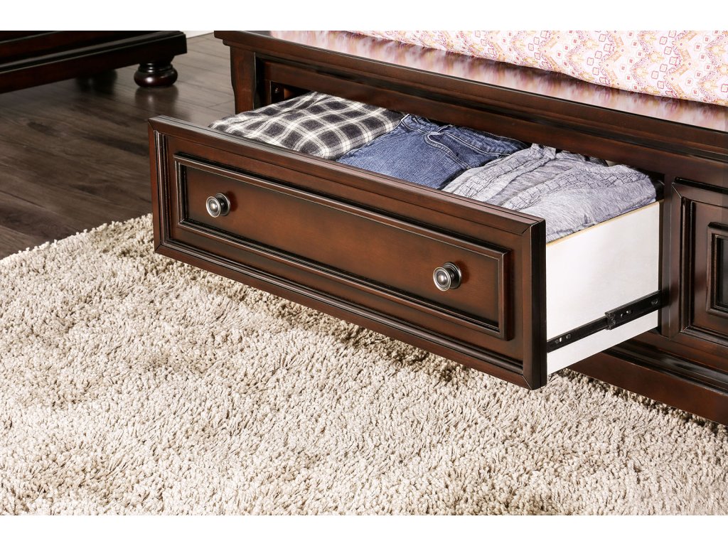 Queen Bed - image 3