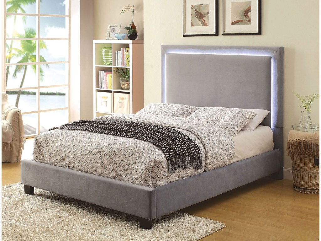 E.King Bed - main image